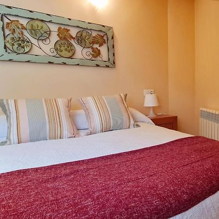 Apartamentos El Pigazu Кангас-де-Оніс Екстер'єр фото