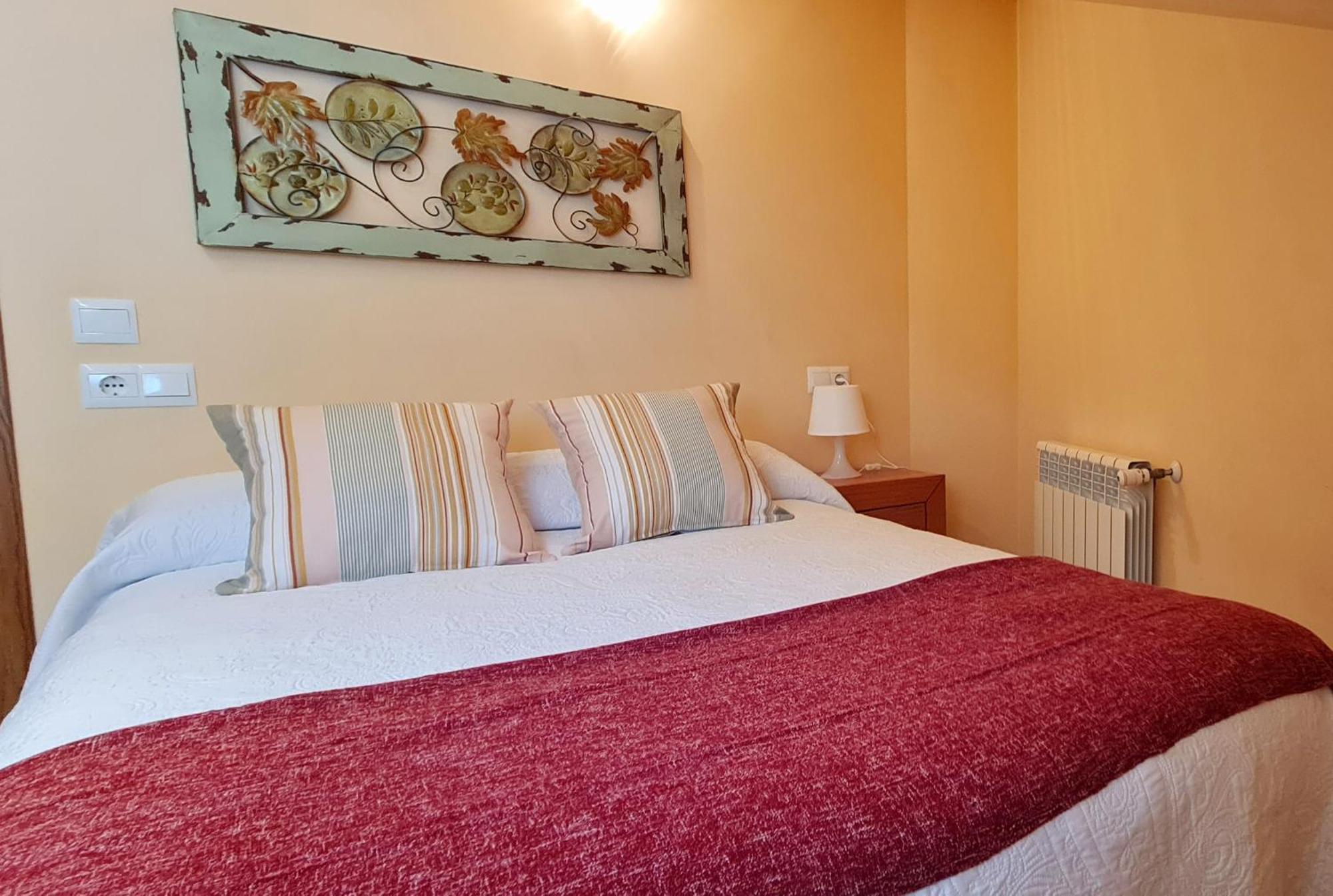 Apartamentos El Pigazu Кангас-де-Оніс Екстер'єр фото